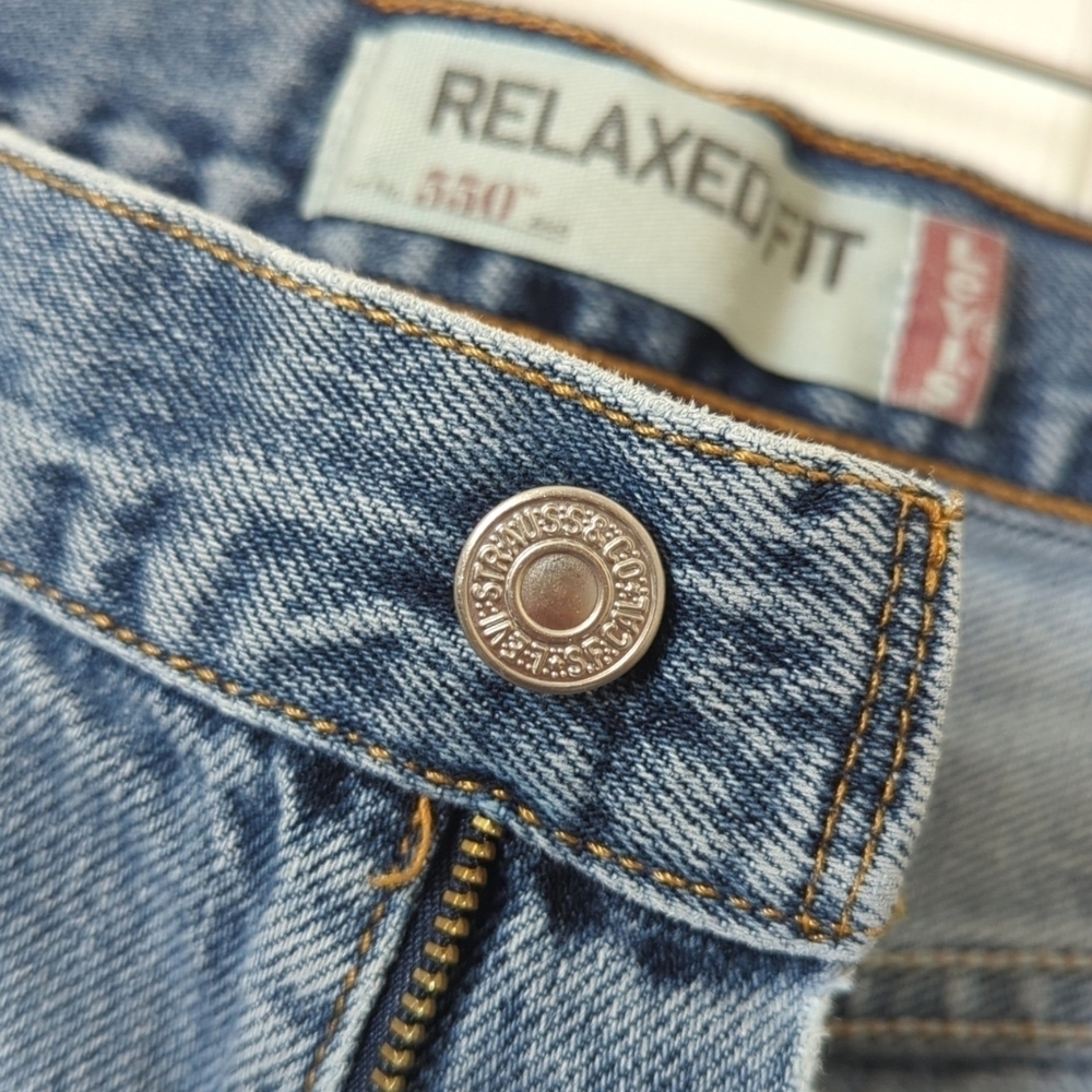 Levi's Y2K 550 Classic Medium Wash Relaxed Fit Straight Leg Denim Jeans 36 x 30 - Picture 11 of 16
